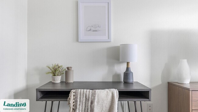 1430 NW Pettygrove St unit E313, Portland, OR 97209 - photo 6