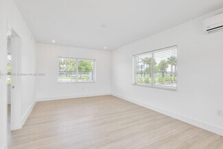 311 SE 5th St Unit 9, Hallandale Beach, FL 33009