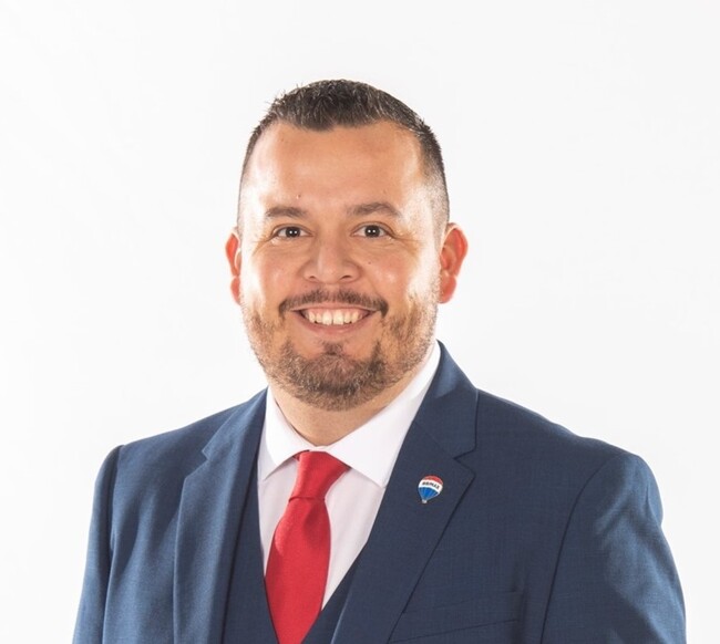 Agent Photo