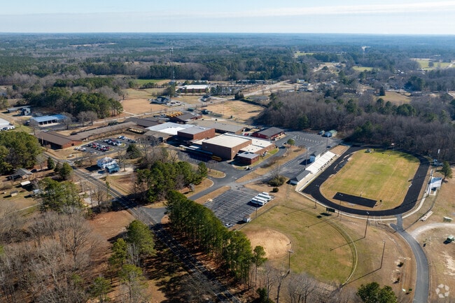 Bunn High School serves over 800 students in Bunn, NC.