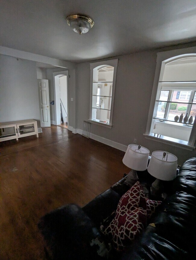 213 Lincoln Place unit 3, Garfield, NJ 07026 - photo 7