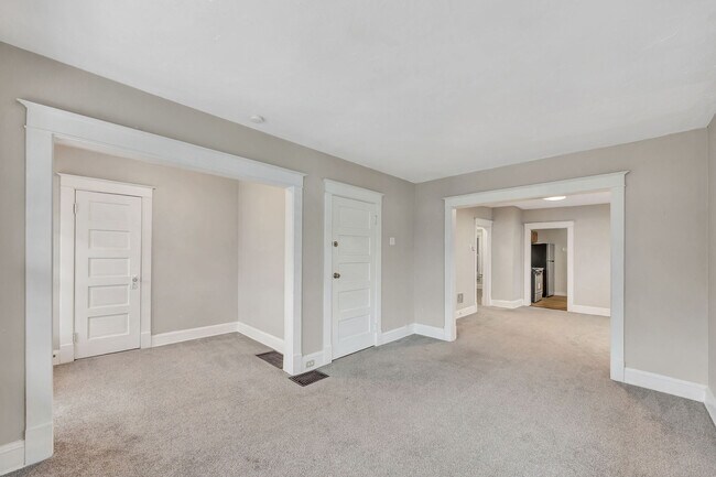 2243 Hannaford Ave unit 243, Cincinnati, OH 45212 - photo 5