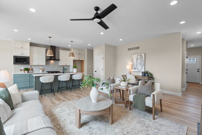 554 Wheatfield Cir, O'Fallon, MO 63385 - photo 7