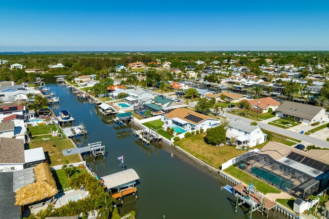 Rocky Point homes are located on the water with boating docks.