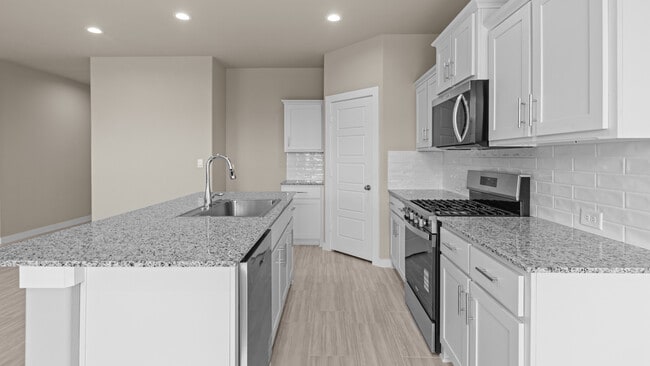 514 Voyager Ln unit 36199312, Midland, TX 79706 - photo 7