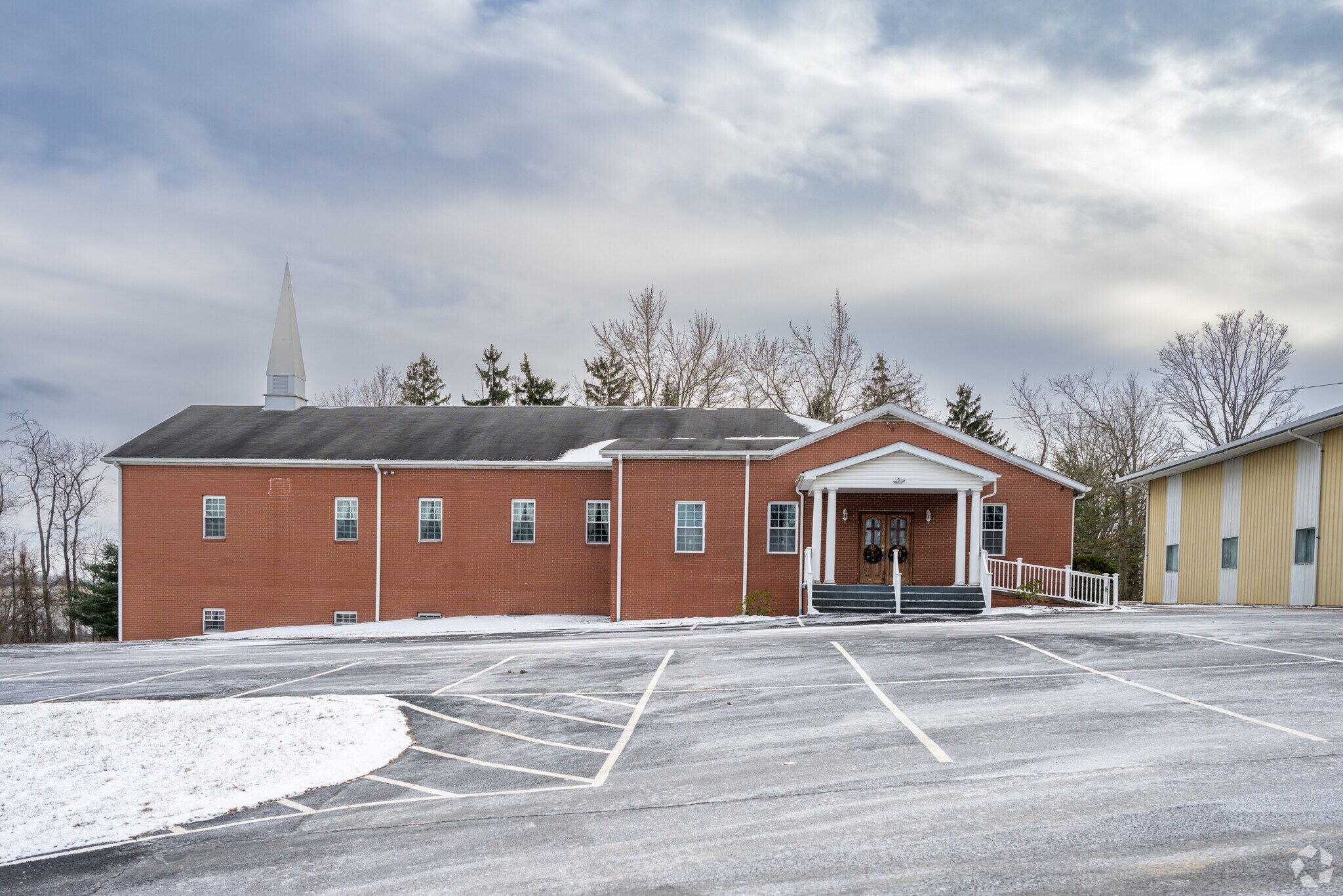 283 Fox Rd, Avella, PA 15312 MLS 1646055