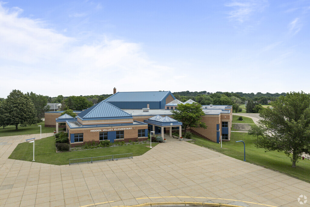 Hidden Valley Elementary has 37% proficiency in math.