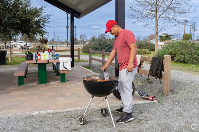 A Farmersville dad is in charge of the grill at the sports park.