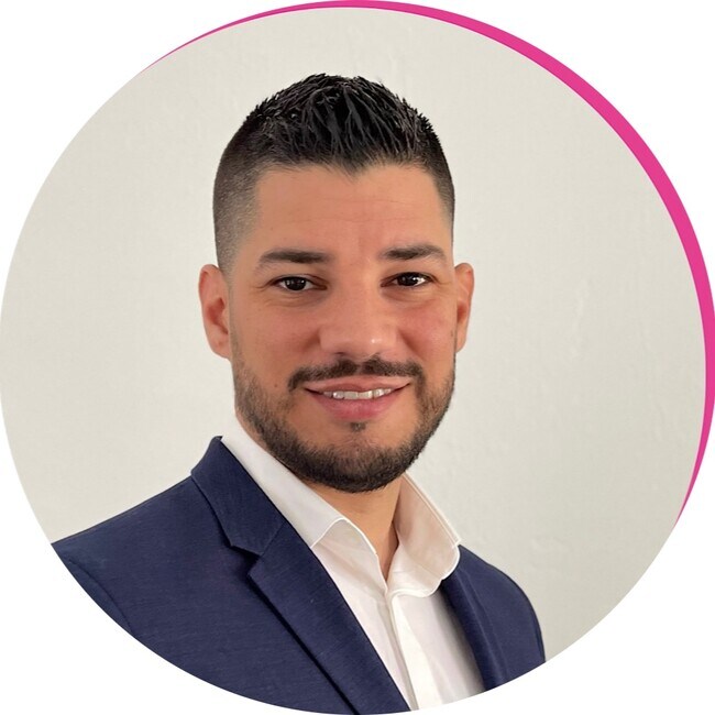 Agent Photo