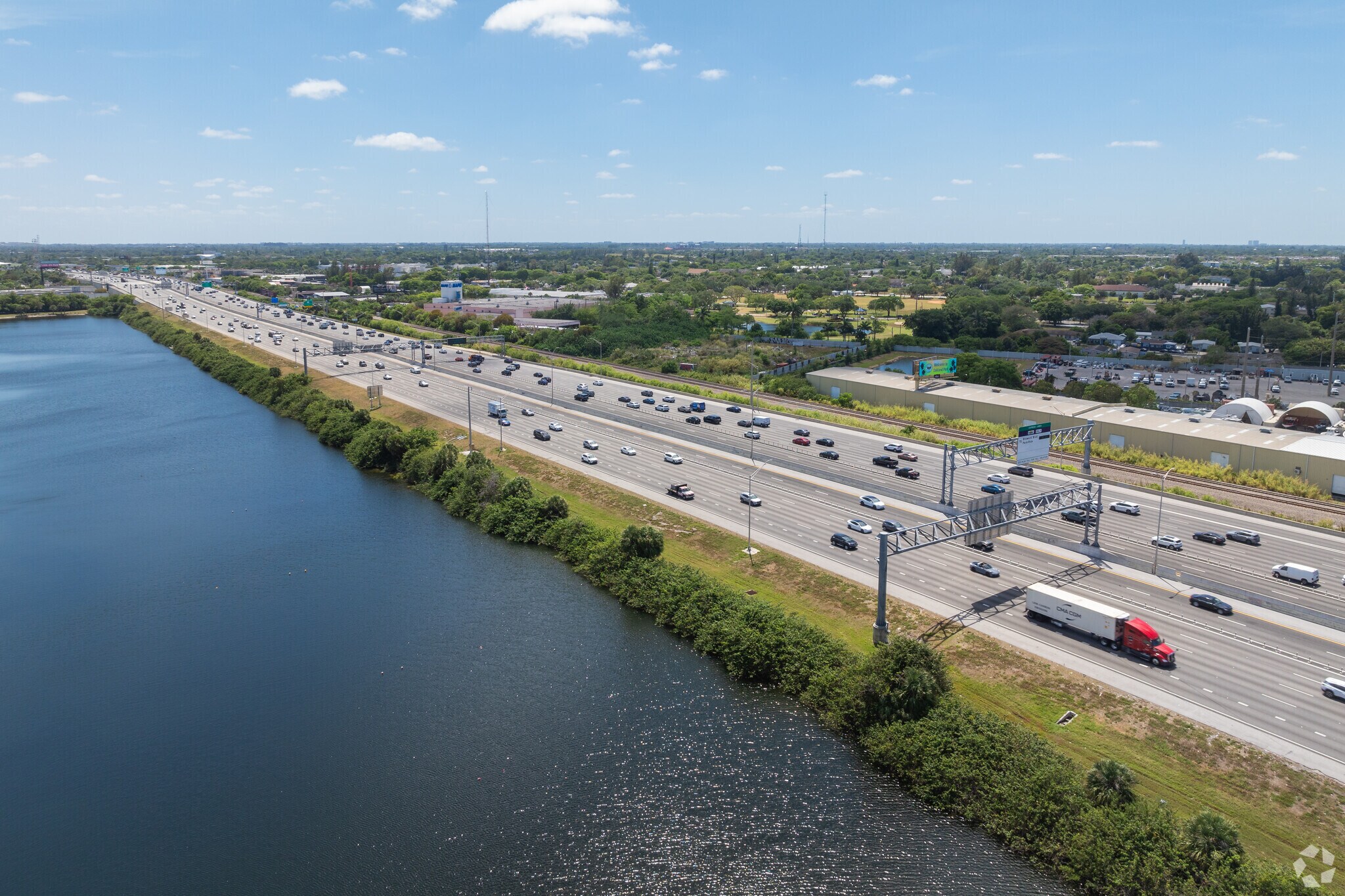 Quick access to I-95 Highway from Wilton Manors.