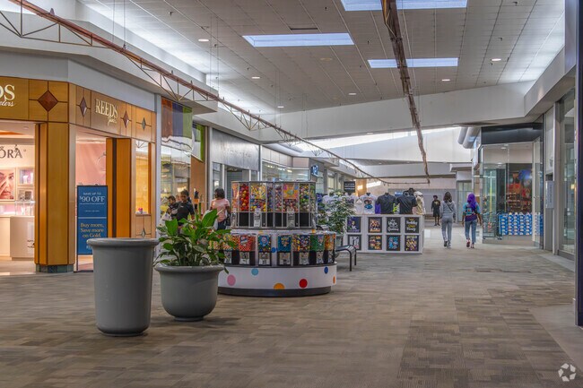 The Albany Mall is just a short drive away from Lake Park.