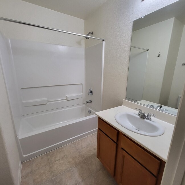 9282 Keystone Ridge Ave, Las Vegas, NV 89148 - photo 7