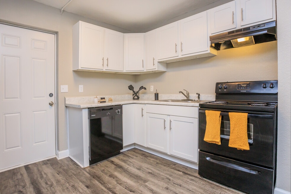 Retreat at the Park, Anderson, SC 29624 - photo 1