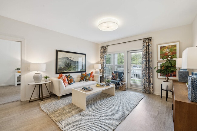 The Duke of Charleston, Ladson, SC 29456 - photo 2