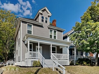 899 Wilson Ave, Columbus, OH 43206