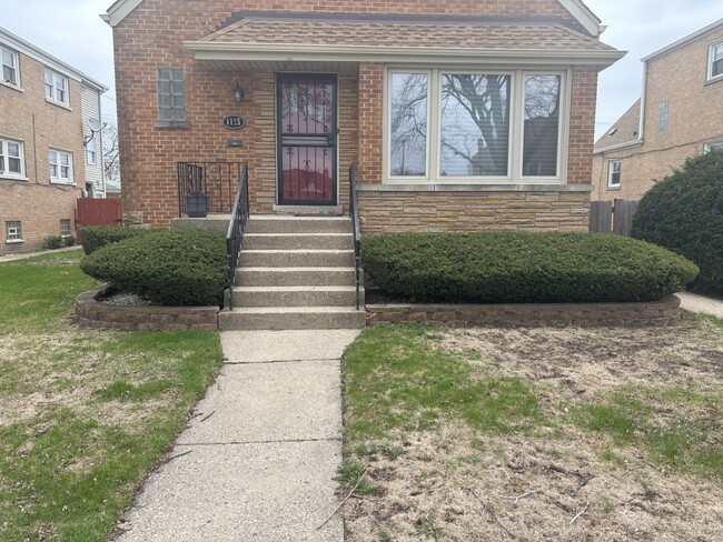 Front of unit with access to the first floor only