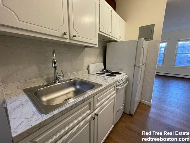 78 S Huntington Ave unit 1, Boston, MA 02130 - photo 3
