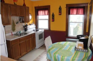 50 Curtis Ave unit 1, Somerville, MA 02144 - photo 2