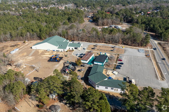 New Life Christian Academy & Preparatory School