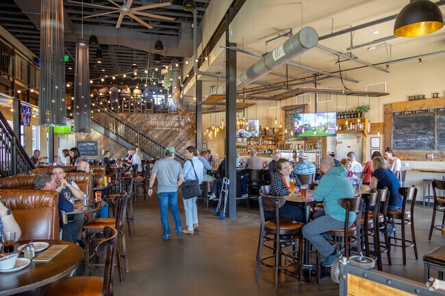 DC Oaks Brewhouse and Eatery offers a rotating selection of local craft beers alongside wine, cocktails and pub fare.