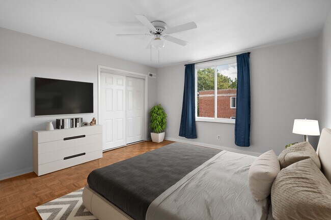 Hampshire House unit 506, Shaker Heights, OH 44122 - photo 6