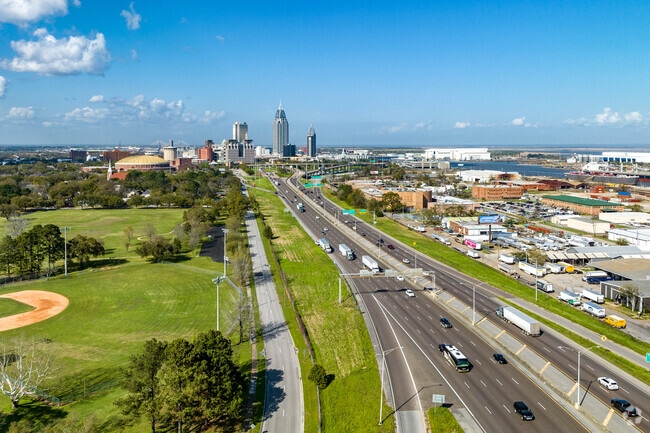 I-10 runs next to the Texas Street neighborhood of Mobile, Alabama.