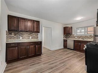 4029 McGee St, Kansas City, MO 64111