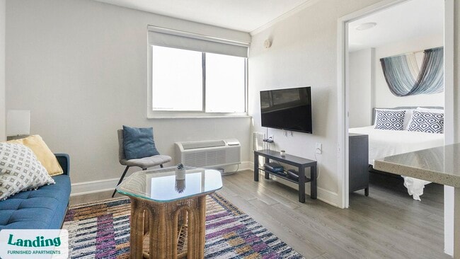 305 Dr M L K Jr St S unit 839, Saint Petersburg, FL 33705 - photo 4