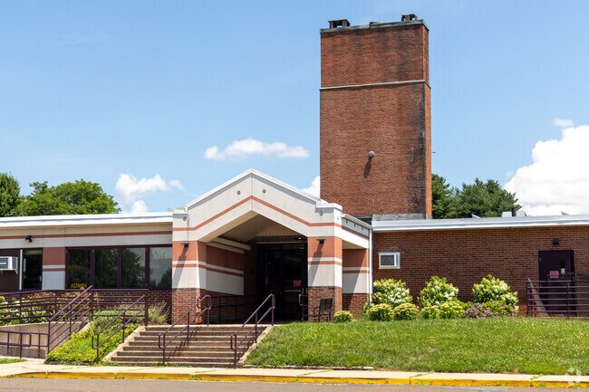 Valley View School is located in Middle Haddam.