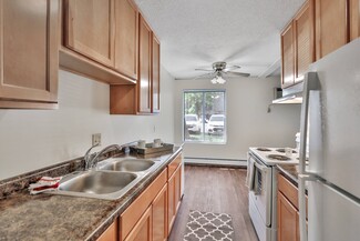 2044 Oakdale Ave, West Saint Paul, MN 55118