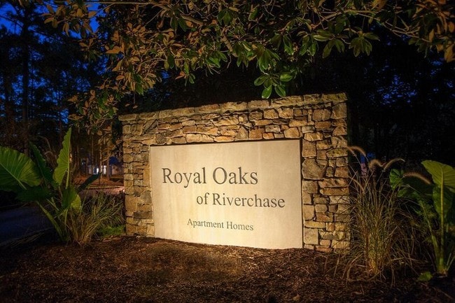 Welcome to Royal Oaks of Riverchase! Located at 1400 Royal Oaks Drive, Hoover, AL 35244
