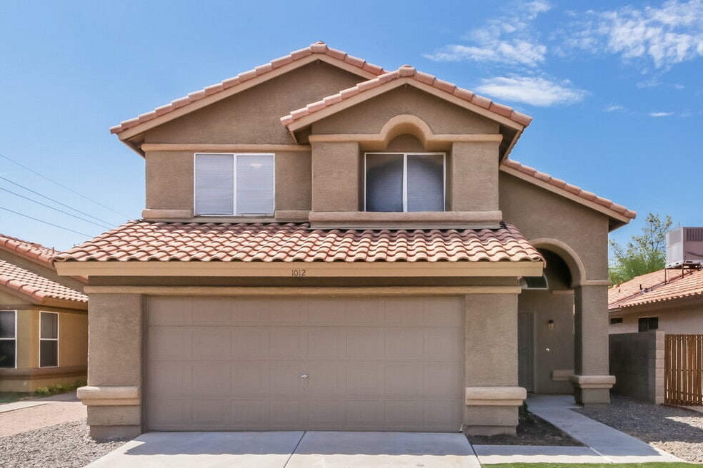 1012 N Blackstone Dr, Chandler, AZ 85224 - photo 1