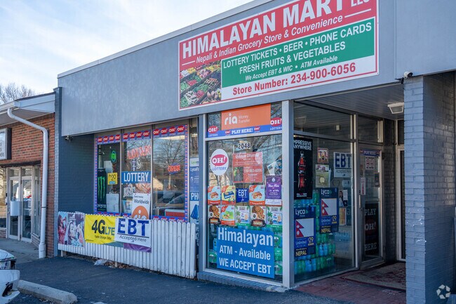 Himalayan Mart is an Indian and Nepali grocery store in the Northmoreland neighborhood.