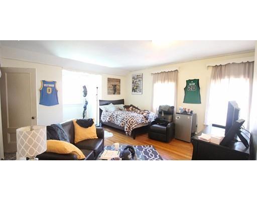 77 Thorndike St unit 2, Brookline, MA 02446 - photo 4