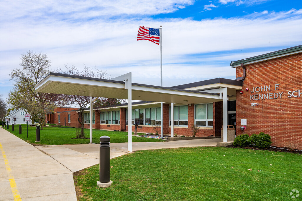 The Entry of Kennedy Elementary School in Grafton
