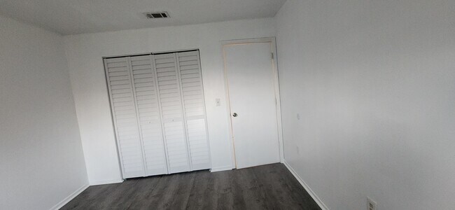 1552 University Ln unit 206, Cocoa, FL 32922 - photo 5