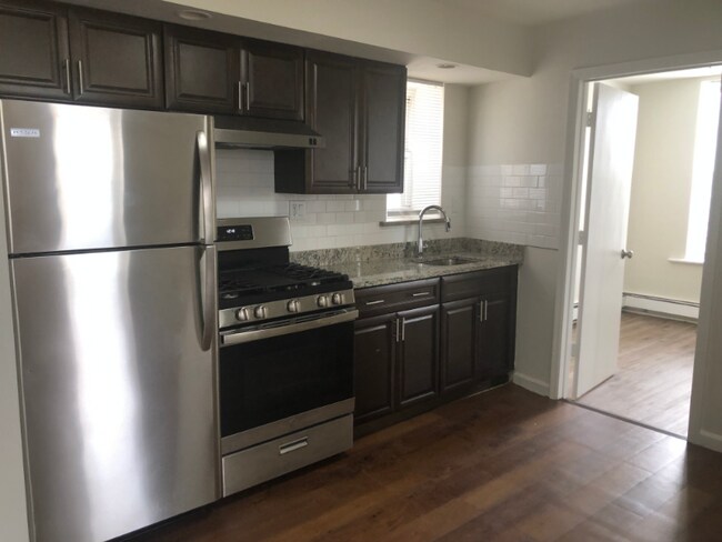251 Beacon Ave unit 12, Jersey City, NJ 07306 - photo 5
