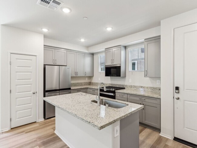 40367 Via Jumara, Temecula, CA 92591 - photo 6