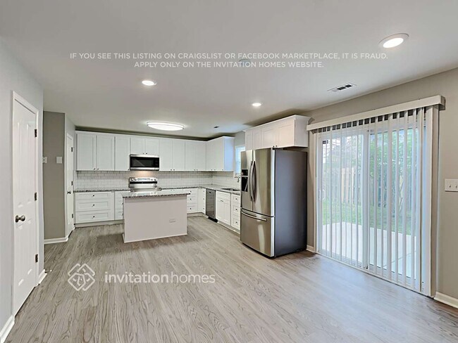 341 Hunslet Cir, Charlotte, NC 28206 - photo 7