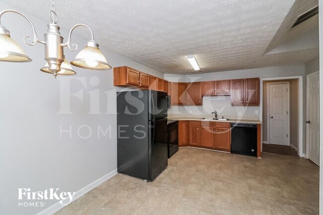 116 Cobblestone Dr, Dallas, GA 30132 - photo 6