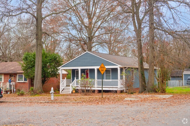 Ranch-style homes are common throughout Bellemeade.