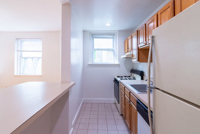 21 Westbourne Terrace unit 3, Brookline, MA 02446 - photo 7
