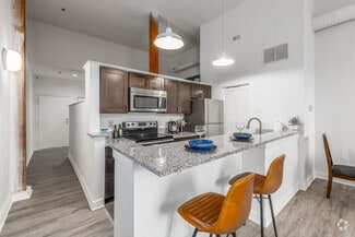 121 S Fremont Ave, Baltimore, MD 21201
