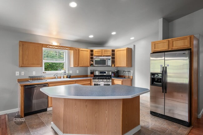 3220 S Donovan Dr, Wasilla, AK 99623 - photo 3