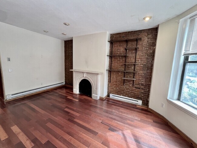 93 E Brookline St unit 1, Boston, MA 02118 - photo 2