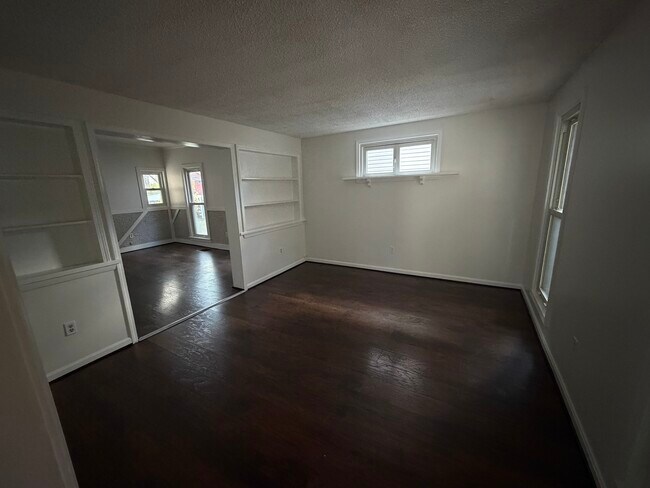 237 Tremont St unit 1, North Tonawanda, NY 14120 - photo 2