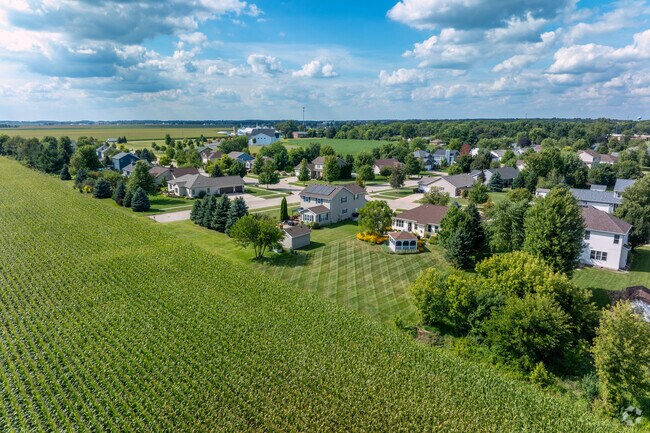 Open spaces and farmland surround Walworth.