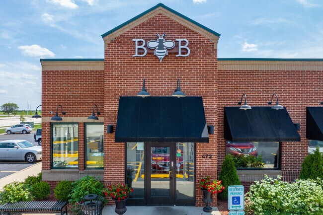 Bee Brothers is a breakfast and lunch  restaurant located within Carillon.