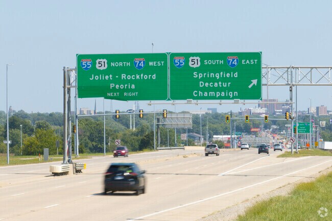 I74 quickly connects Irvin park residents to the greater Bloomington Area.