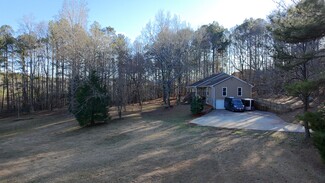 255 Rocky Ridge Dr, Douglasville, GA 30134